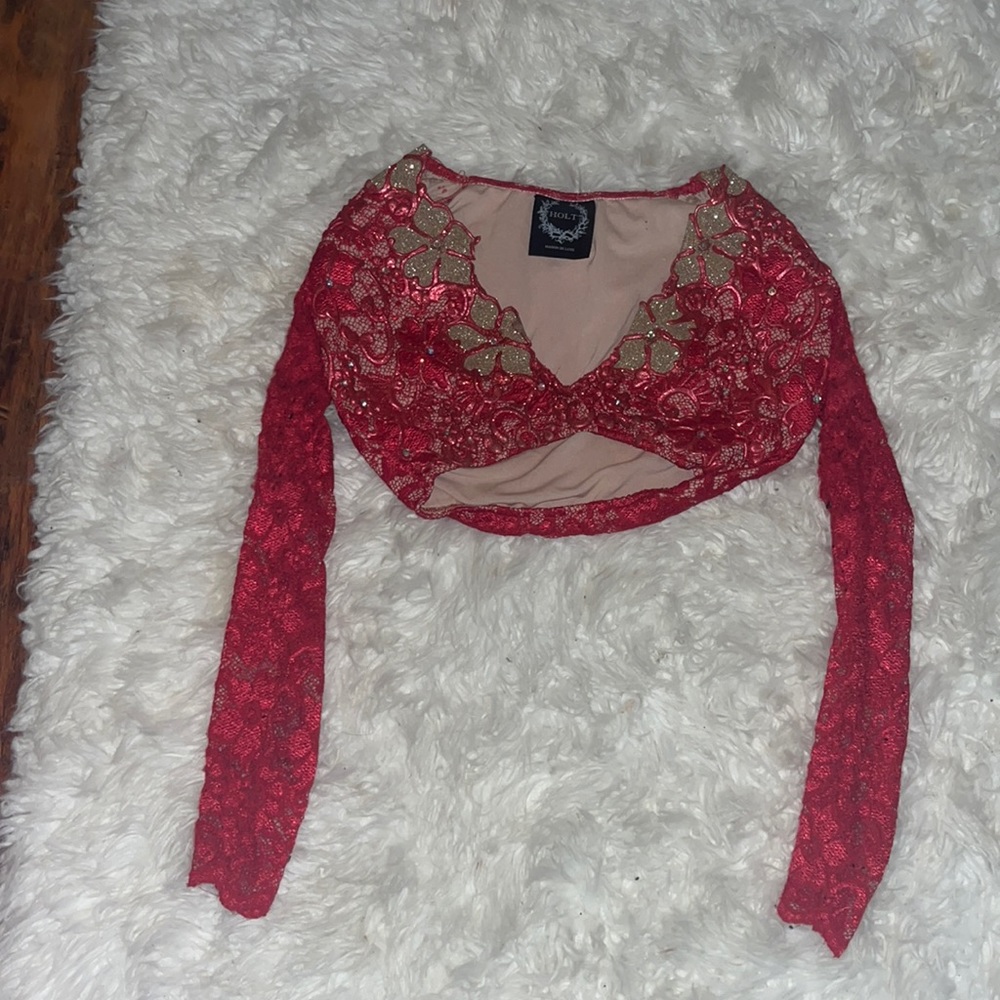 Holt Miami top (runs a little small) and gives great cleavage!! - Picture 3 of 5